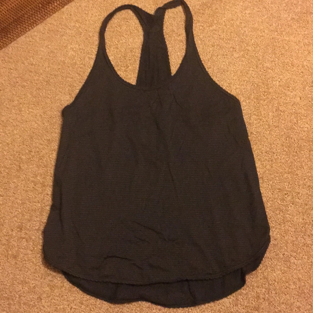 Lululemon tank